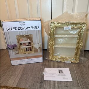 NIB Gilded Display Shelf Five Below Room 2 Room